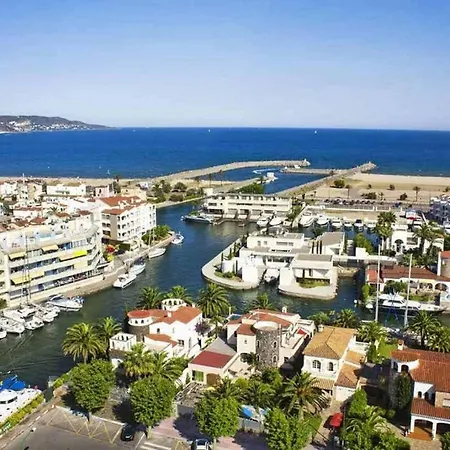 Magnifique Logement Apartment Roses